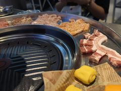 -哈哈碳都·牛肋条无限自助烤肉(台江万达店)