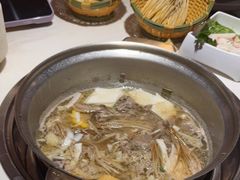 -喃喃椰·糟粕醋·椰子鸡火锅(七堡花园店)