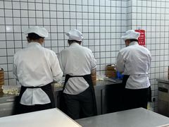 大堂-百年尹氏汤包(湖南路狮子桥店)