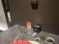 -德天肥牛海鲜火锅(城西银泰店)