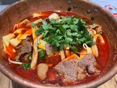 -成都你六姐·牛肉冒菜(城市集市合生汇店)