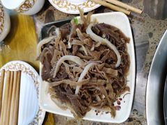 -乳仔牛牦牛汤锅 烤羊排(松潘古城店)