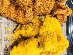 -BHC炸鸡(明洞总店)