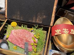 -山川小町·极番烧肉(新地假日广场店)