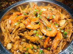 鸡爪煲-谢蟹浓·肉蟹煲(新奥店)