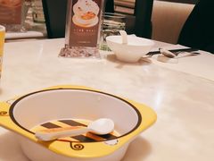 -港丽餐厅(高德置地店)