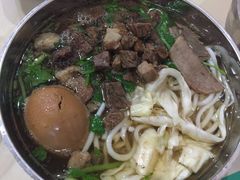 -花溪王记牛肉粉(四季花溪商场店)