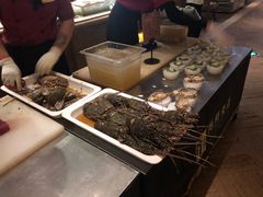 -雍和会海鲜姿造自助(湖东路店)