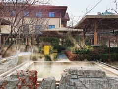 -大连金石滩绿发温泉假日酒店