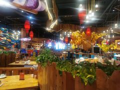 大堂-老滇山寨•云南特色菜•地方菜•民族风情歌舞表演(金碧店)