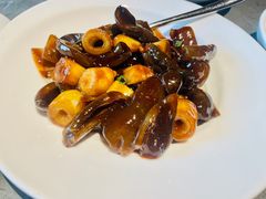 葱烧大乌参-佬太公海鸭·海鲜大排档(上海总店)