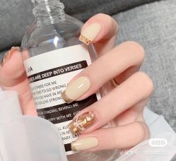 -Pink You美甲洗眉纹绣定制中心