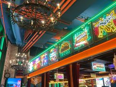 -Famous肥猫墨西哥音乐餐吧(五棵松华熙LIVE店)