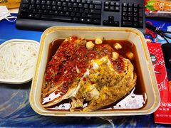 双色鸳鸯鱼头王-望湘园·洞庭渔宴(浦江欢乐颂店)