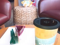 -星巴克(珠海摩尔百货店)