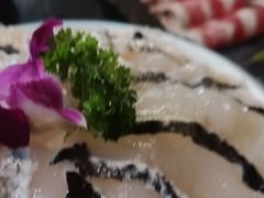 -鹿鸣山草本茶香火锅(园西路店)