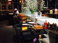 82层餐厅-彩虹云霄拜约克摩天塔