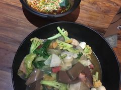 -万记麻辣烫国展总店