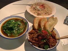 -CowCow其其·牛杂咖啡公司(六运店)