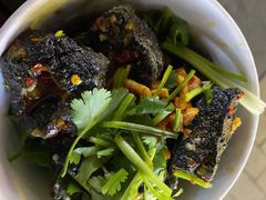 -黑色经典臭豆腐·湖南特产(太平街口店)