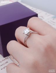 -威德钻石-克拉钻大本营(南京东路店)