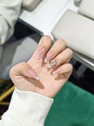 -晨·艺美甲美睫