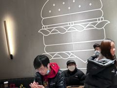 -麦当劳(中山公园龙之梦店)