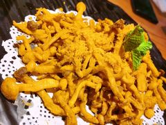咸蛋黄焗双菇-薇酌饮·陕西菜(南门外店)