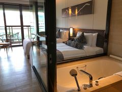 -西双版纳融创皇冠假日度假酒店