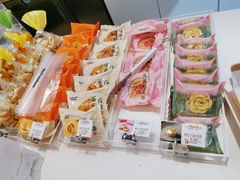 蛋黄肉松Q饼-好利来(交大店)