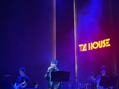 -TZ House音乐现场(来福士中心店)