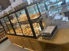 面包甜点陈列柜-心乐生活新鲜屋(星海广场店)