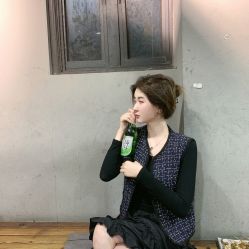 -AYO SALON