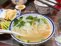 -长人馄饨铺(解放街店)