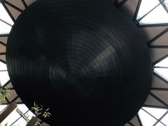 -上海滴水湖皇冠假日酒店