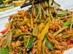 -钟记陕南菜·煎锅鱼(红专南路店)