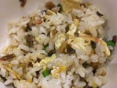 渝信炒饭-渝信川菜 · 川味家常菜(长安店)