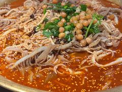 -张翻越·川渝冒菜·武汉黑鸭煲(城北万象城店)