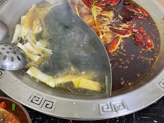 -重庆故事姊妹老火锅(财经学院店)