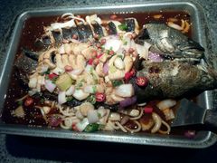 -里岛烤鱼(东港凯虹广场店)