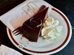 -Cafe Sacher(WIEN)