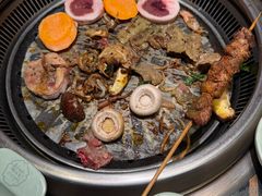-梨花自助烤肉(西三旗万象汇黑金店)