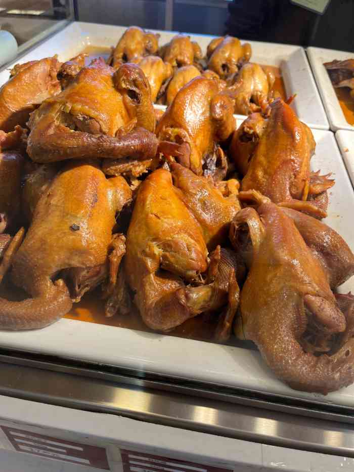 百代鸡(李家村秋林店)-"每次去他家我之点这个豆腐干夹模,哈哈哈 .