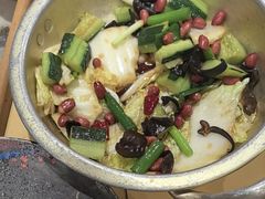 -破瓦寒窑·地摊烤羊排