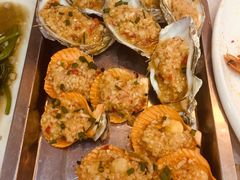 -覃记海鲜美食餐厅