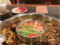 -邓莽子老火锅(中兴路总店)