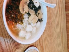 -老滕家过桥米线(金鱼胡同店)