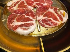 -猪啊牛呀羊啊铜盘烤肉(正大广场店)