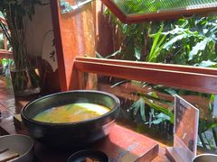 -银米·云南传统过桥米线(双廊黑金冠店)