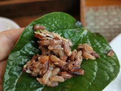 -Chom Cafe and Restaurant